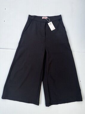 Re:named Black Culottes Crop Wide Leg Pants Small Pockets Nasty Gal